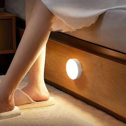 Set 2 x Lumină LED cu Senzor de Mișcare Reîncărcabilă